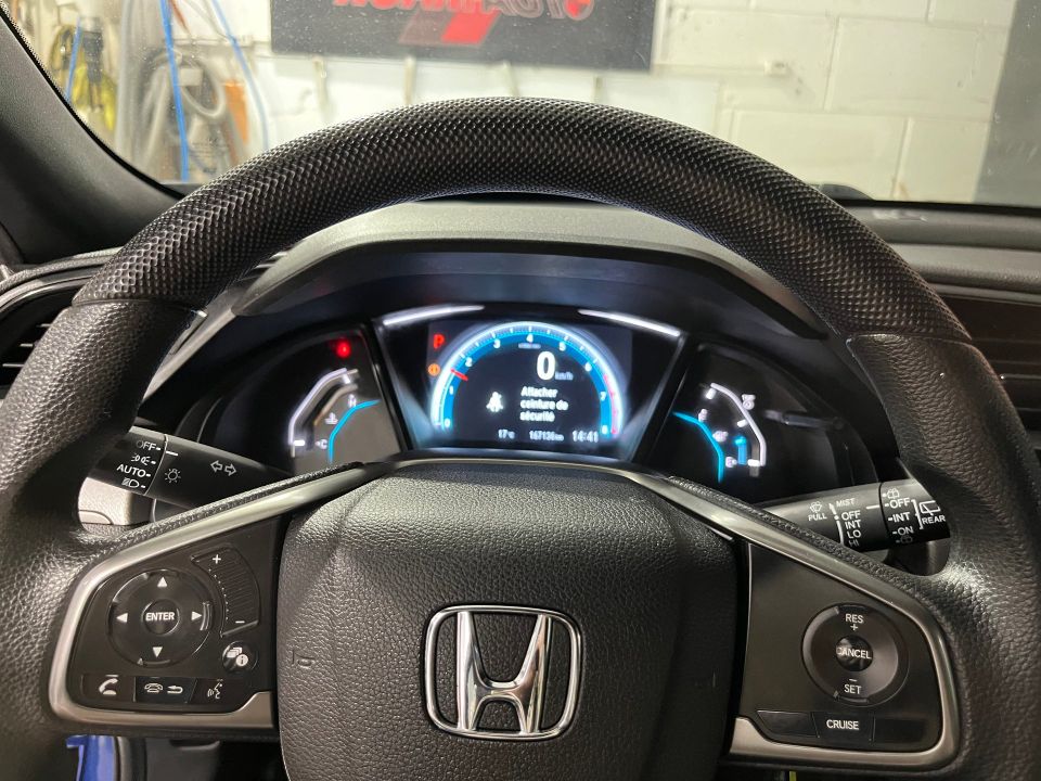 Honda Civic 2017 - Image 10