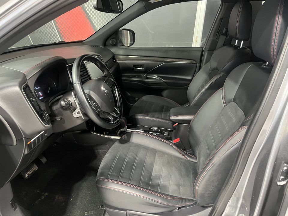 Mitsubishi Outlander 2020 - Image 9