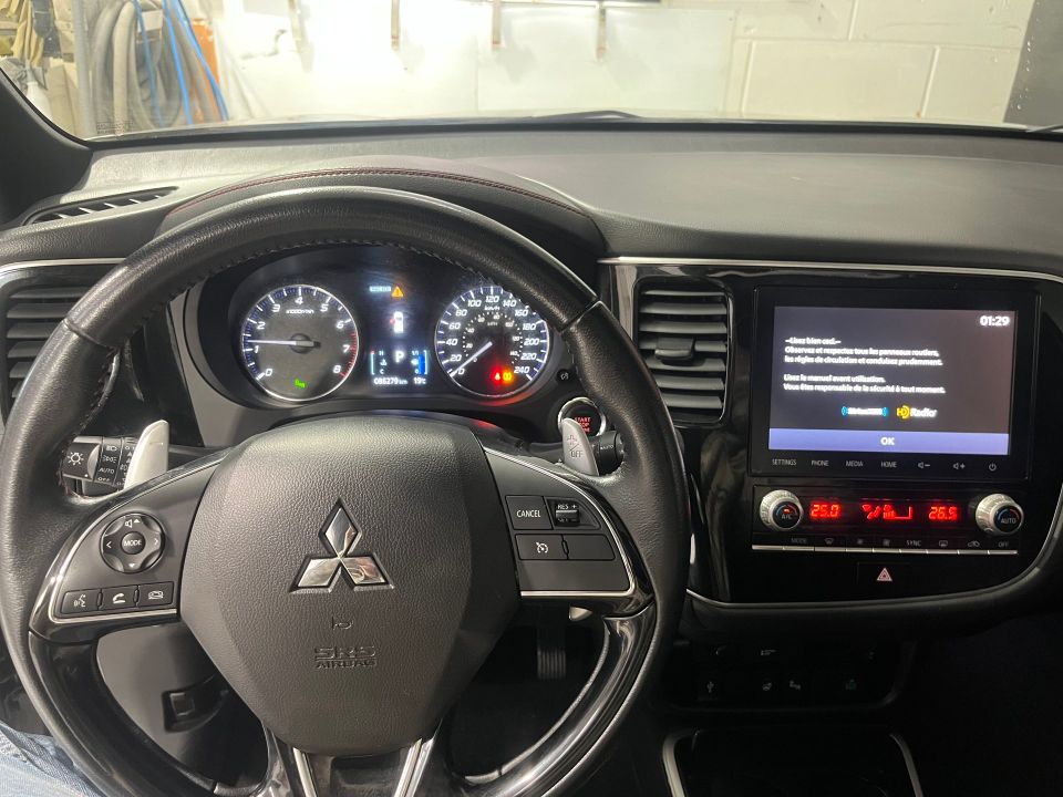 Mitsubishi Outlander 2020 - Image 10