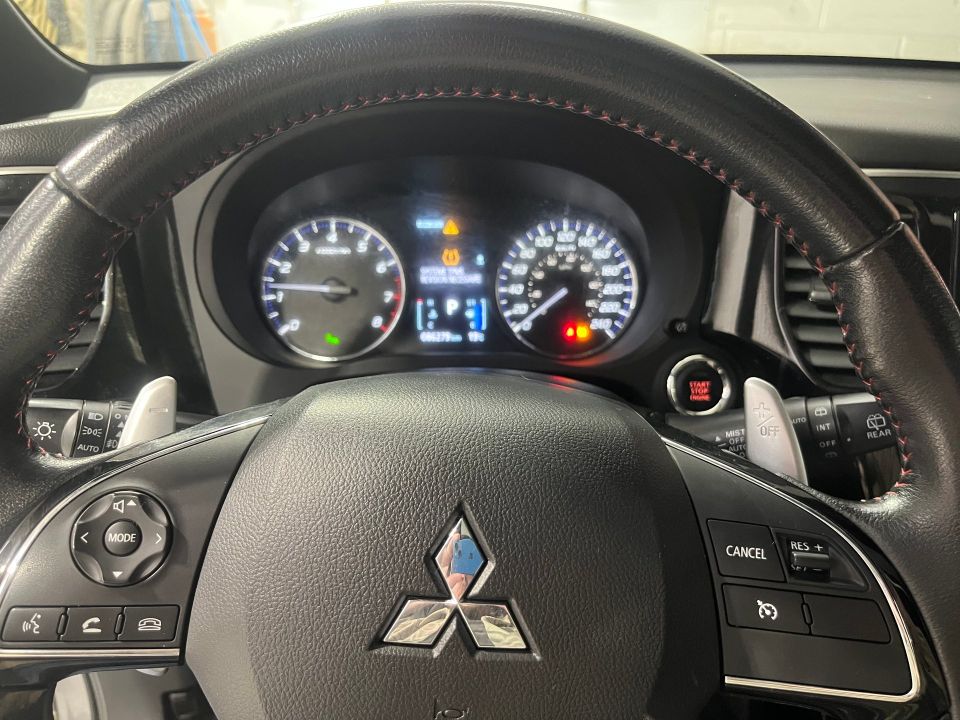 Mitsubishi Outlander 2020 - Image 11