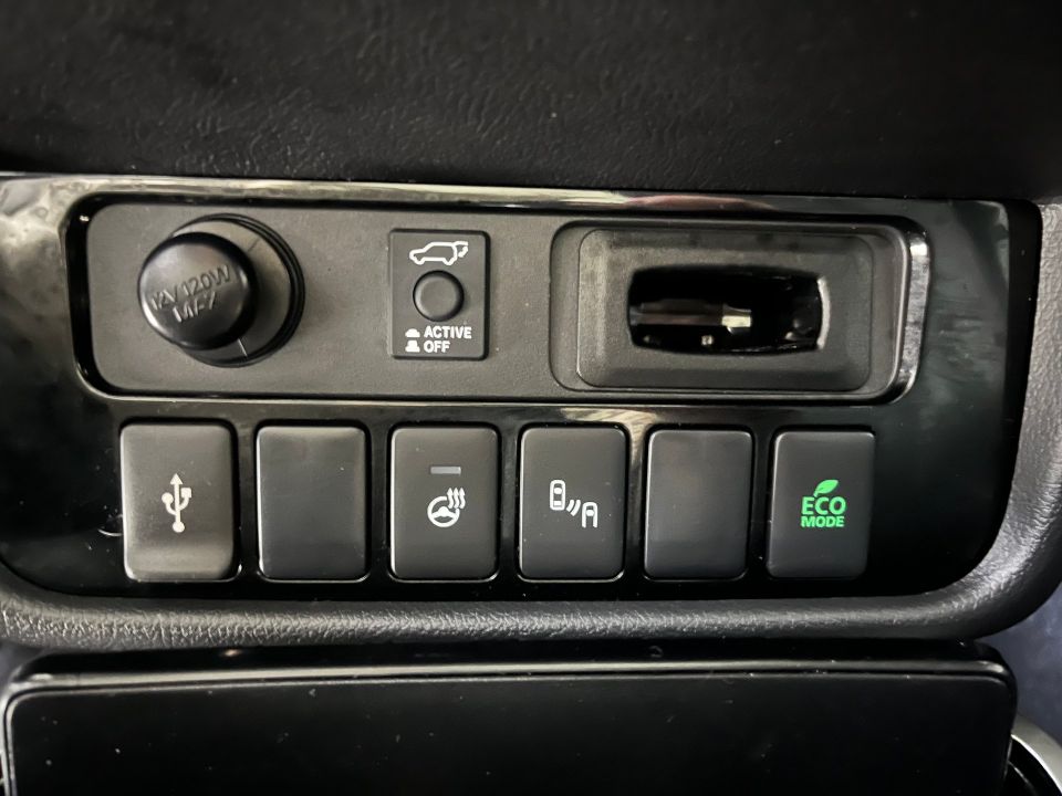 Mitsubishi Outlander 2020 - Image 13