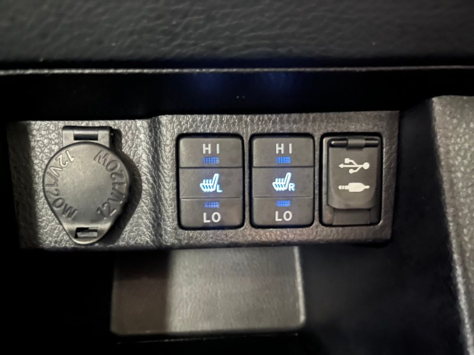 Toyota Corolla 2016 - Image 18