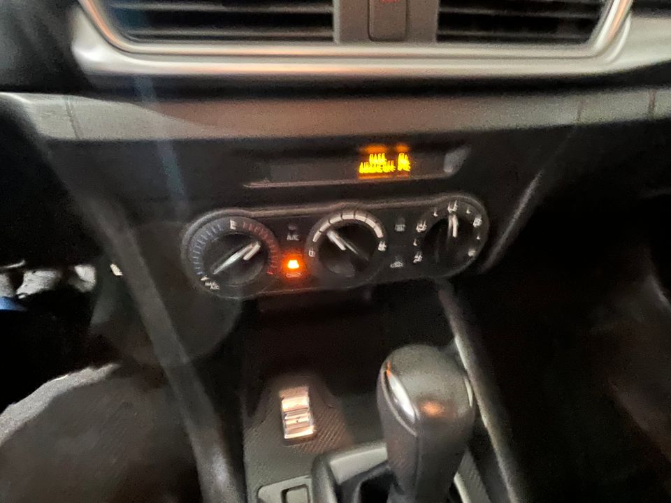 Mazda Mazda3 2017 - Image 23