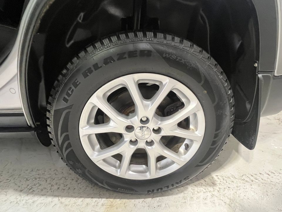 Jeep Cherokee 2017 - Image 15