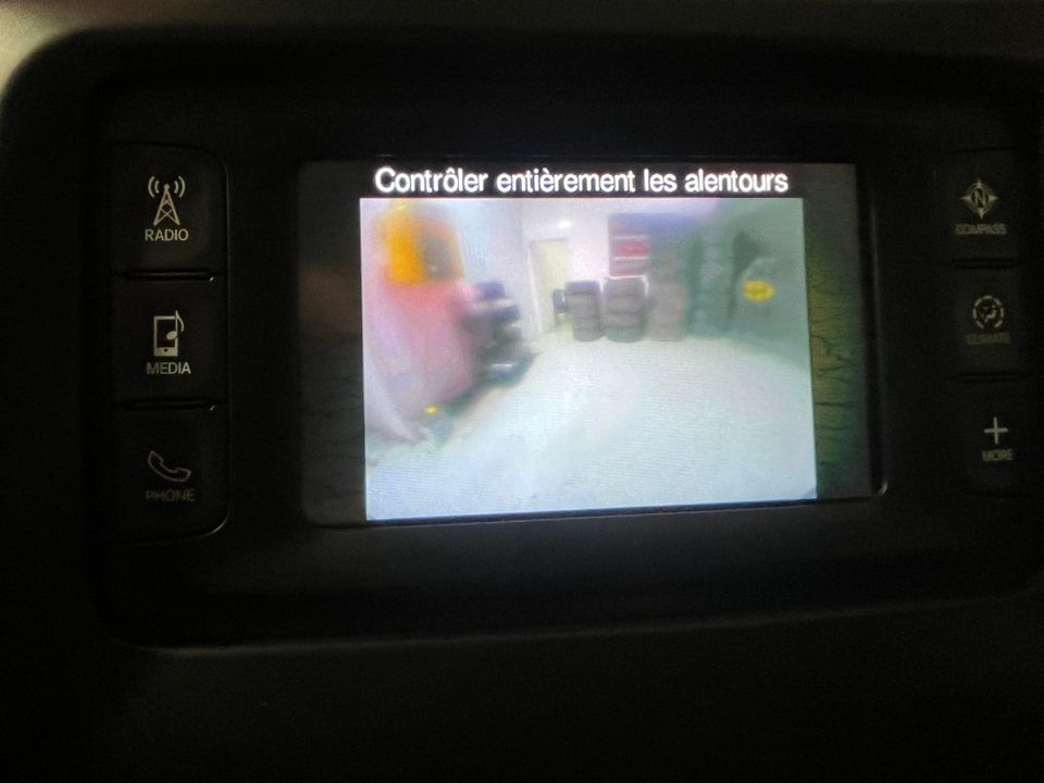 Jeep Cherokee 2017 - Image 24