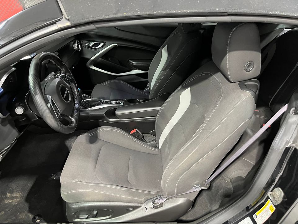 Chevrolet Camaro 2017 - Image 8