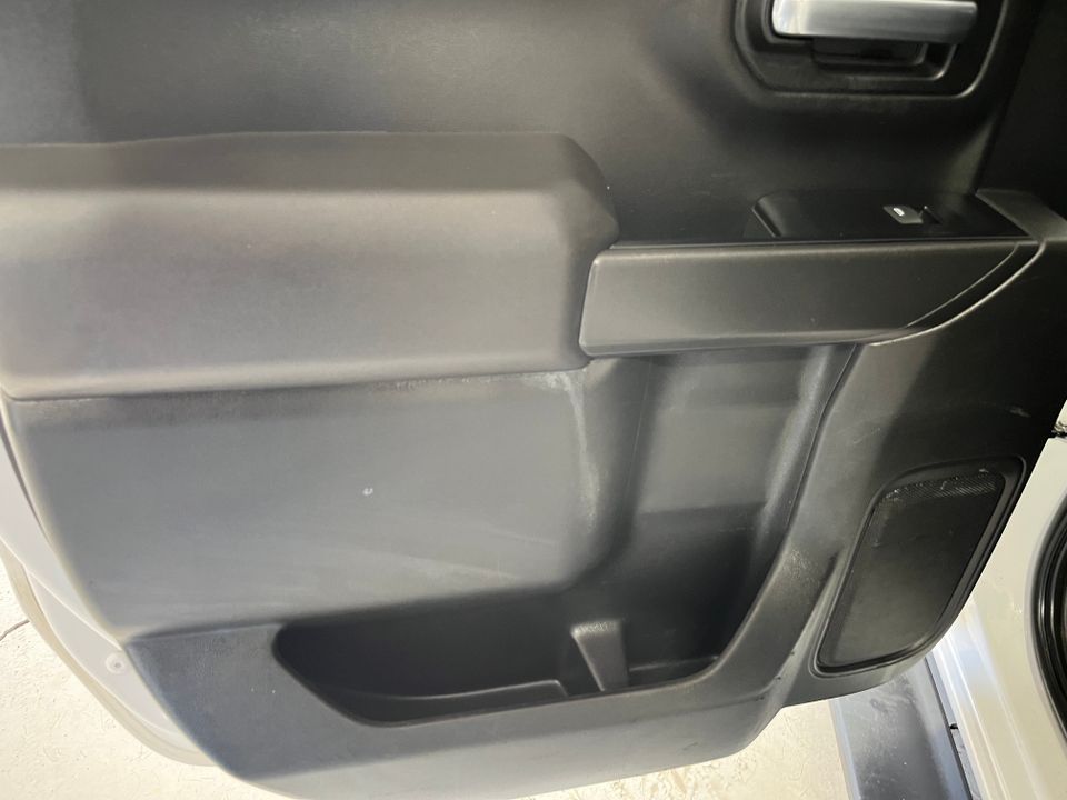 GMC Sierra 1500 2019 - Image 8