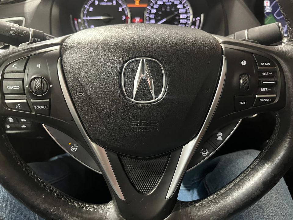 Acura TLX 2018 - Image 12