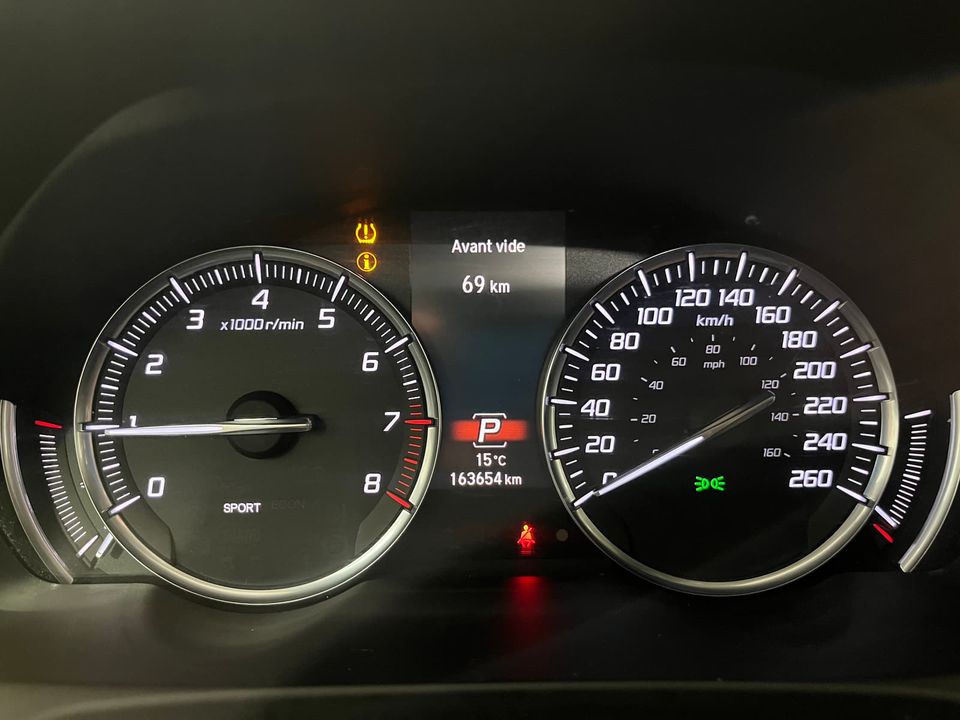 Acura TLX 2018 - Image 13