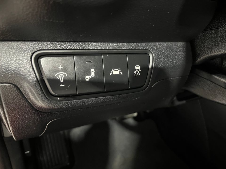 Kia Forte 2019 - Image 15