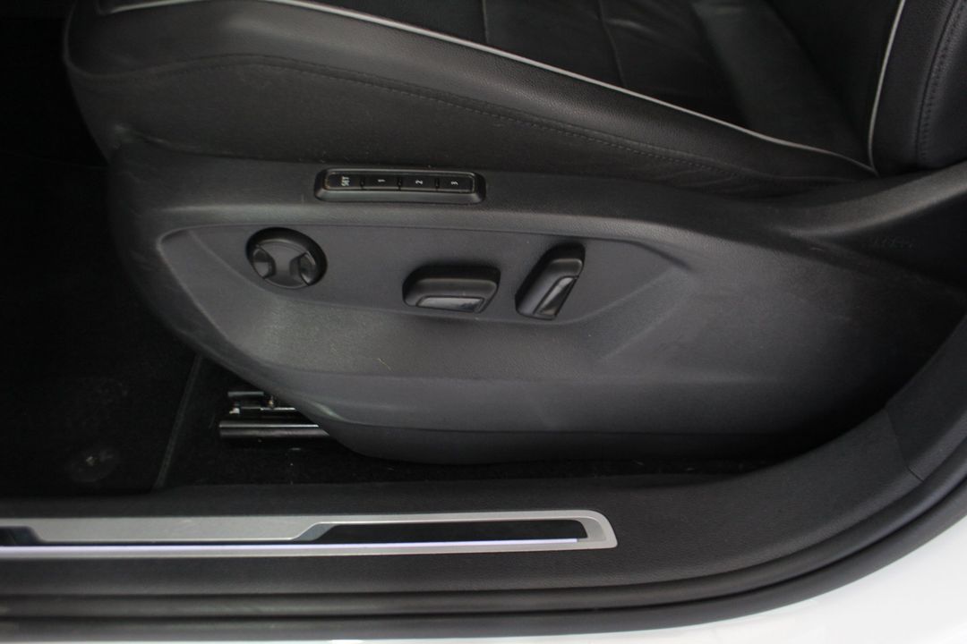 Volkswagen Tiguan 2020 - Image 13