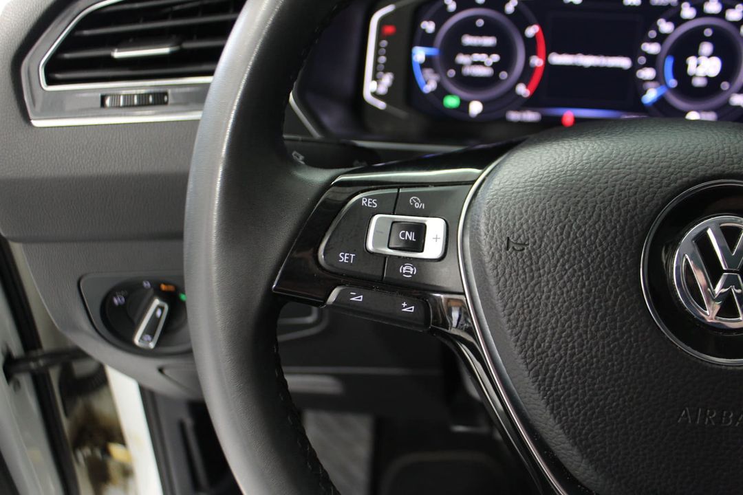 Volkswagen Tiguan 2020 - Image 18