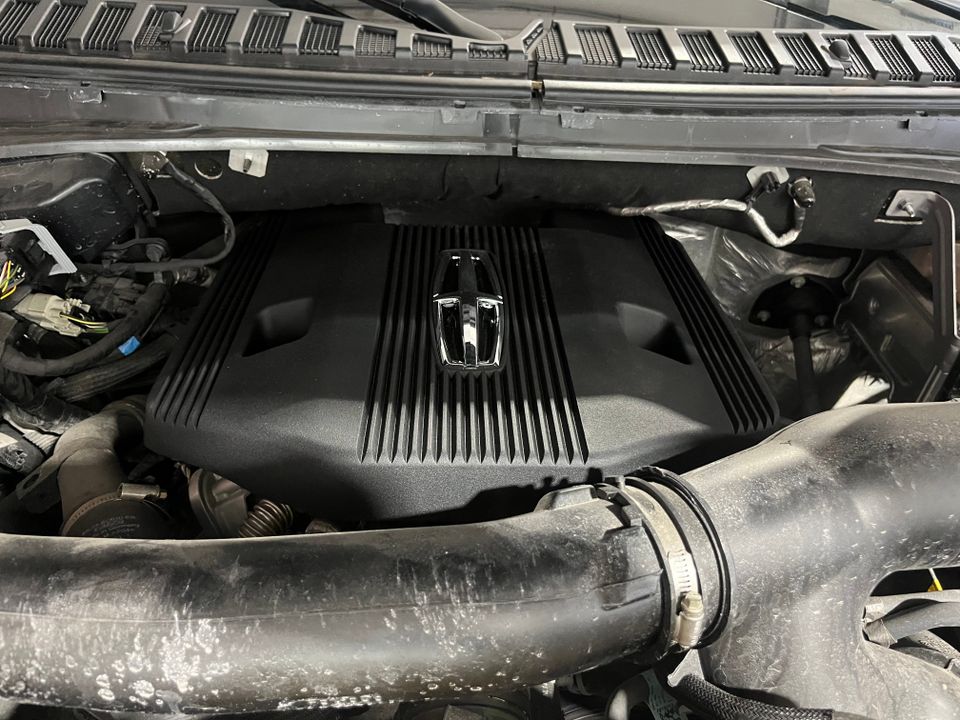 Lincoln Navigator 2024 - Image 22