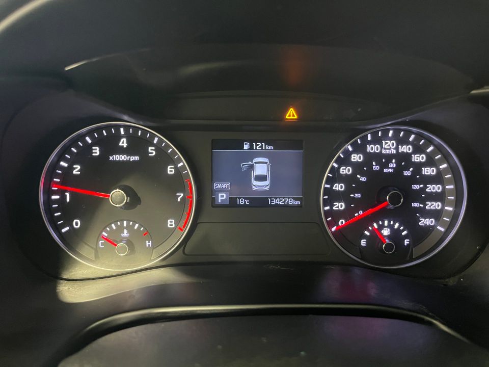 Kia Forte 2019 - Image 17