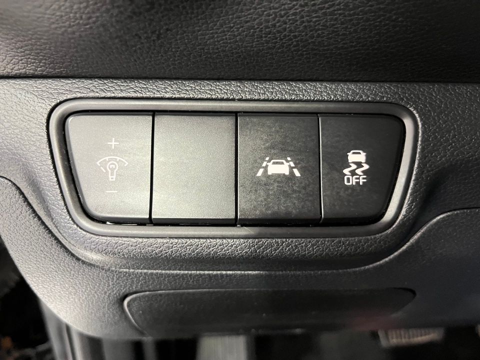 Kia Forte 2019 - Image 18