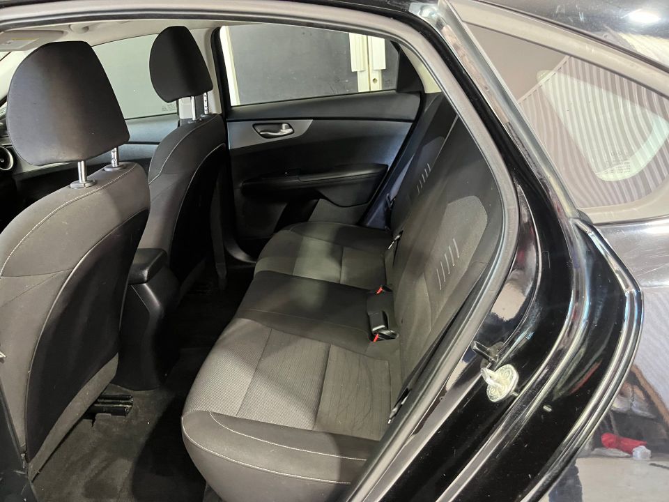 Kia Forte 2019 - Image 19