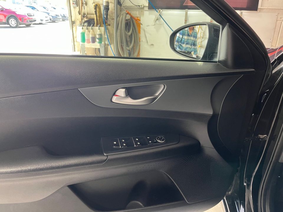 Kia Forte 2019 - Image 9