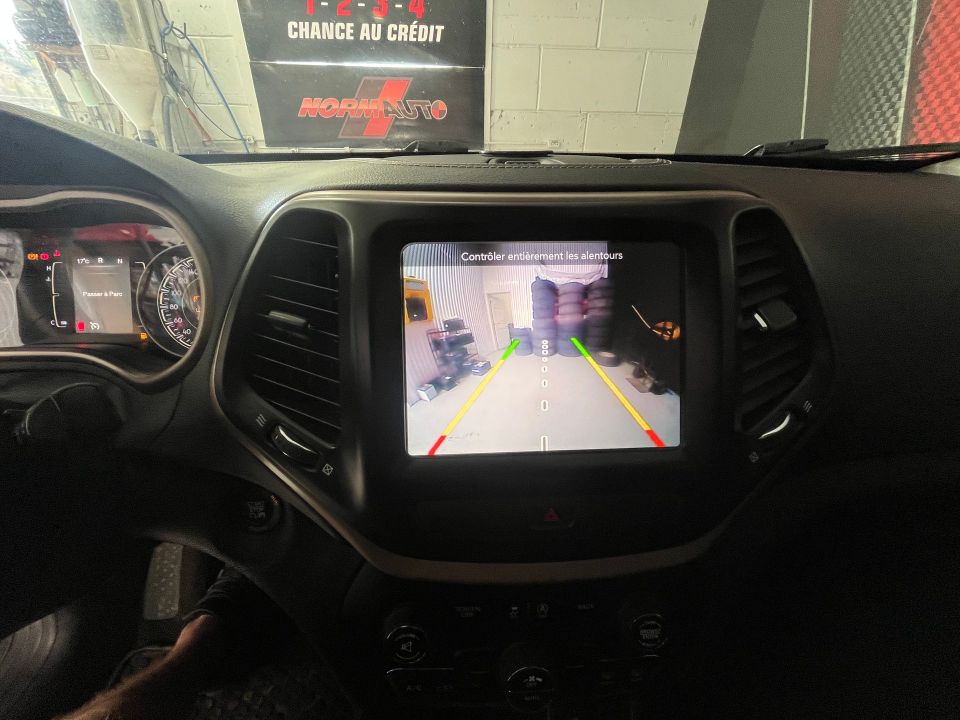 Jeep Cherokee 2016 - Image 19