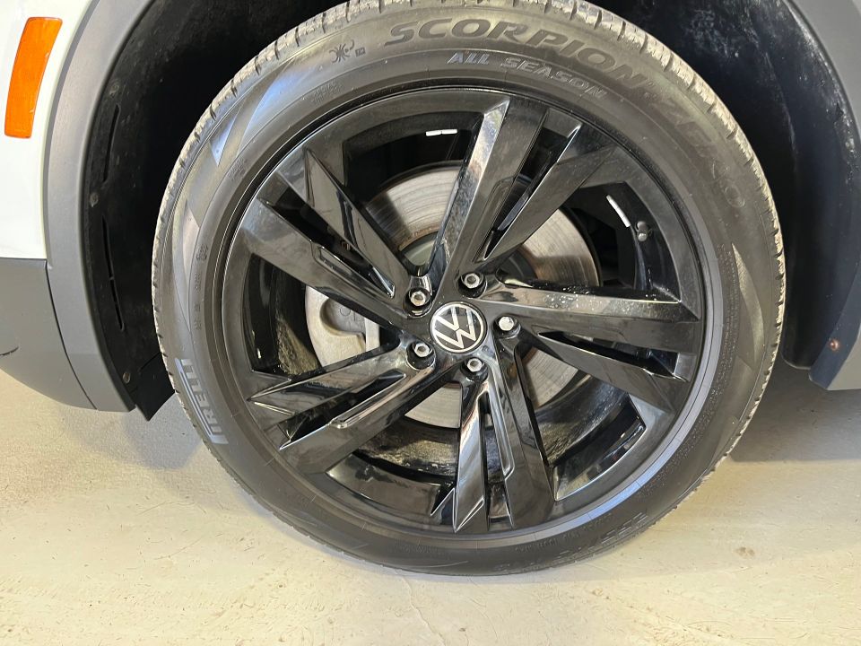 Volkswagen Tiguan 2022 - Image 9
