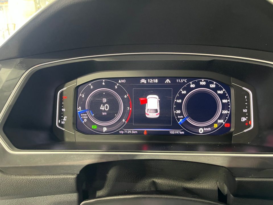Volkswagen Tiguan 2022 - Image 19