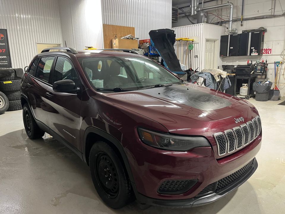 Jeep Cherokee 2019 - Image 3