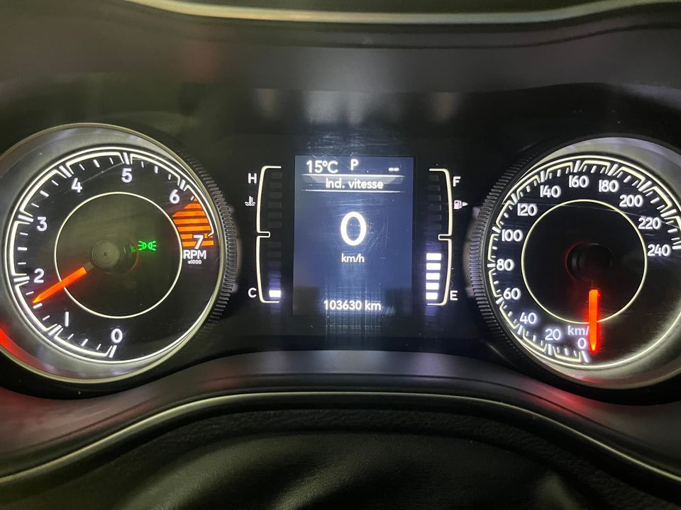 Jeep Cherokee 2019 - Image 9