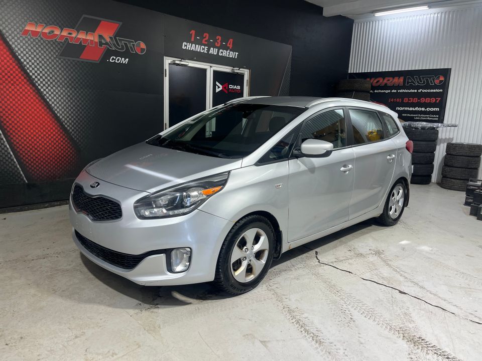 Kia Rondo 2016 - Image 2