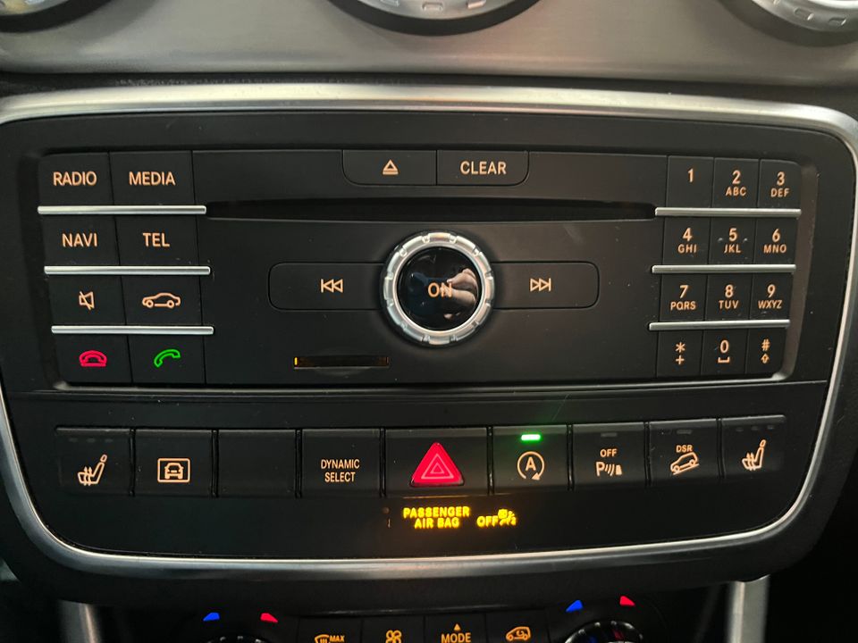 Mercedes-Benz GLA 250 2017 - Image 21