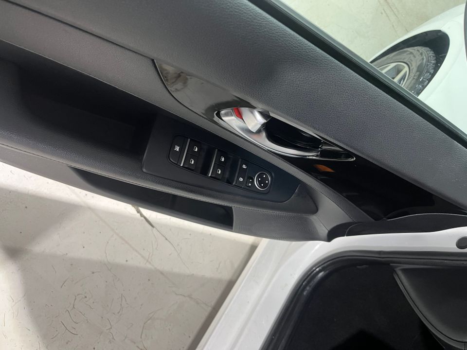 Kia Forte 2020 - Image 8