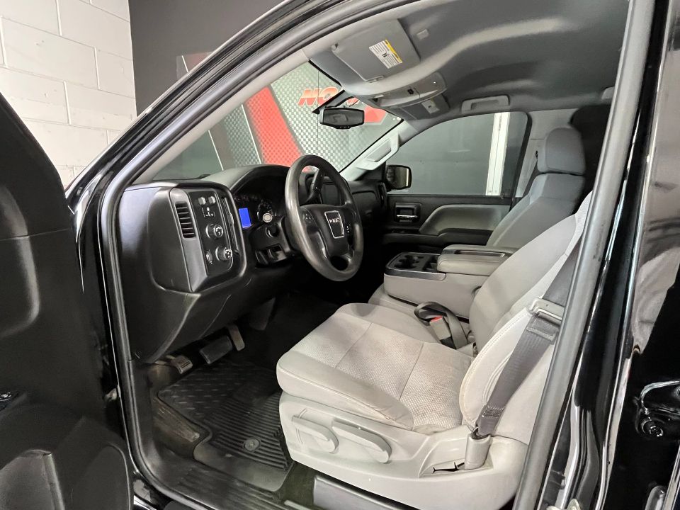GMC Sierra 1500 2018 - Image 10