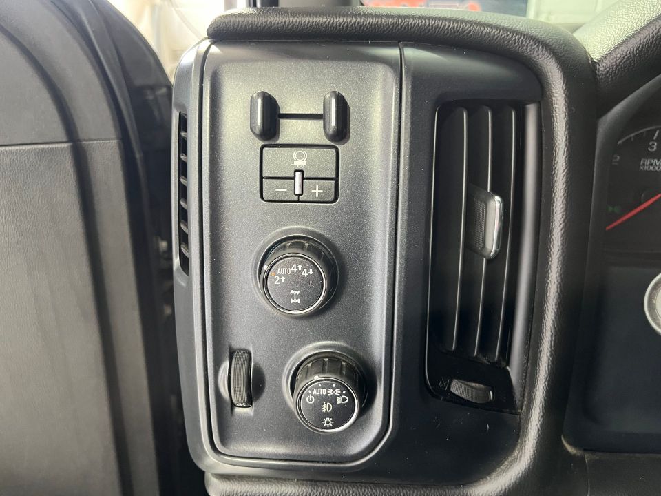 GMC Sierra 1500 2018 - Image 15