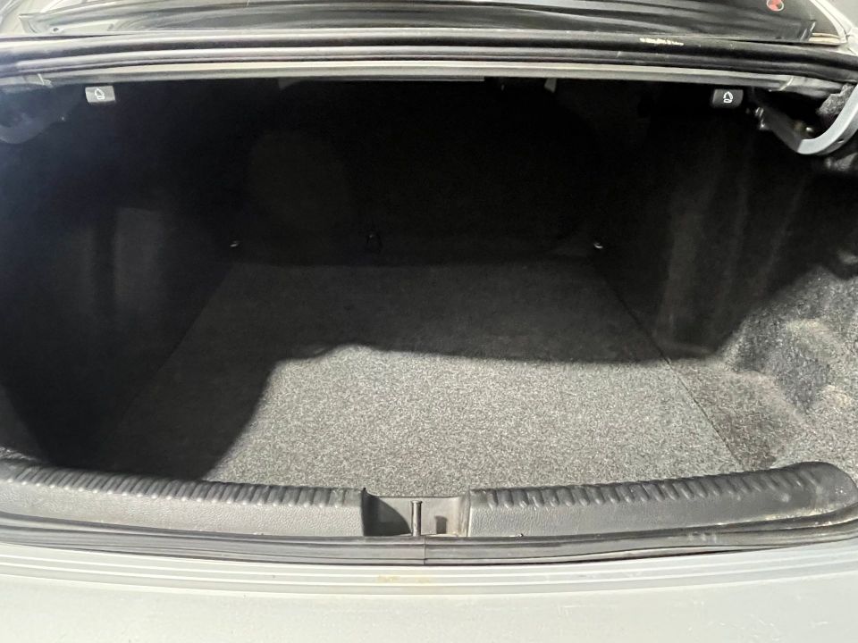 Volkswagen Jetta 2015 - Image 9