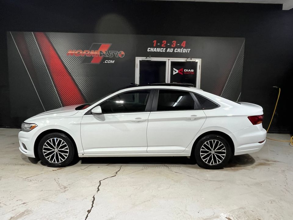 Volkswagen Jetta 2019 - Image 1