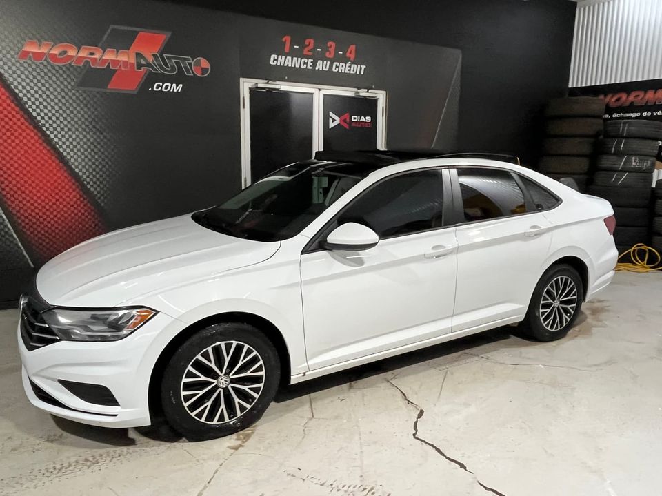 Volkswagen Jetta 2019 - Image 3