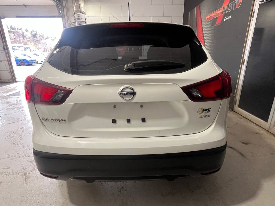 Nissan Qashqai 2019 - Image 8