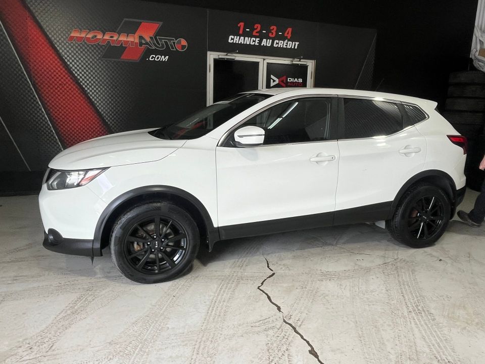 Nissan Qashqai 2019 - Image 2