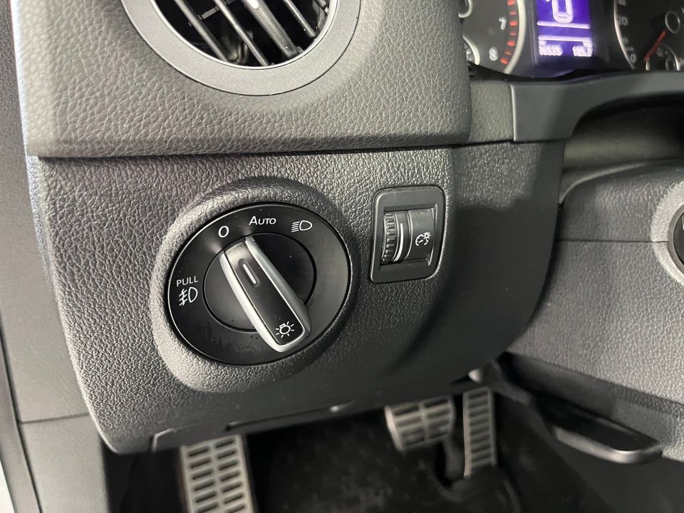 Volkswagen Tiguan 2017 - Image 19
