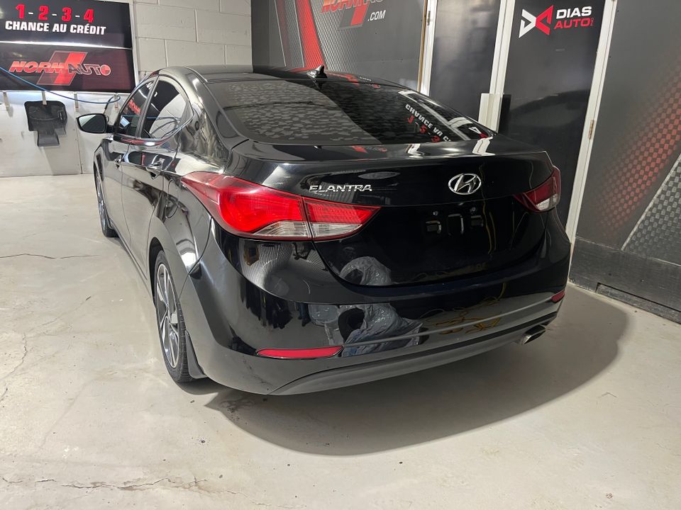 Hyundai Elantra 2016 - Image 5