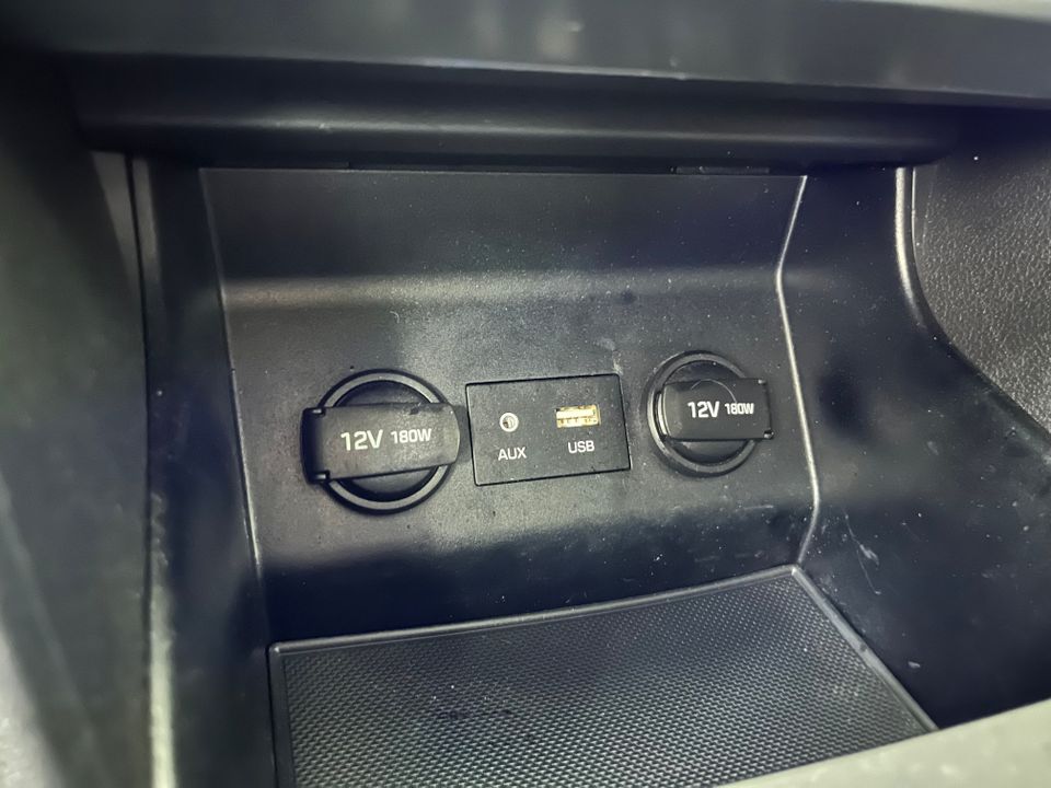 Hyundai Elantra 2020 - Image 16