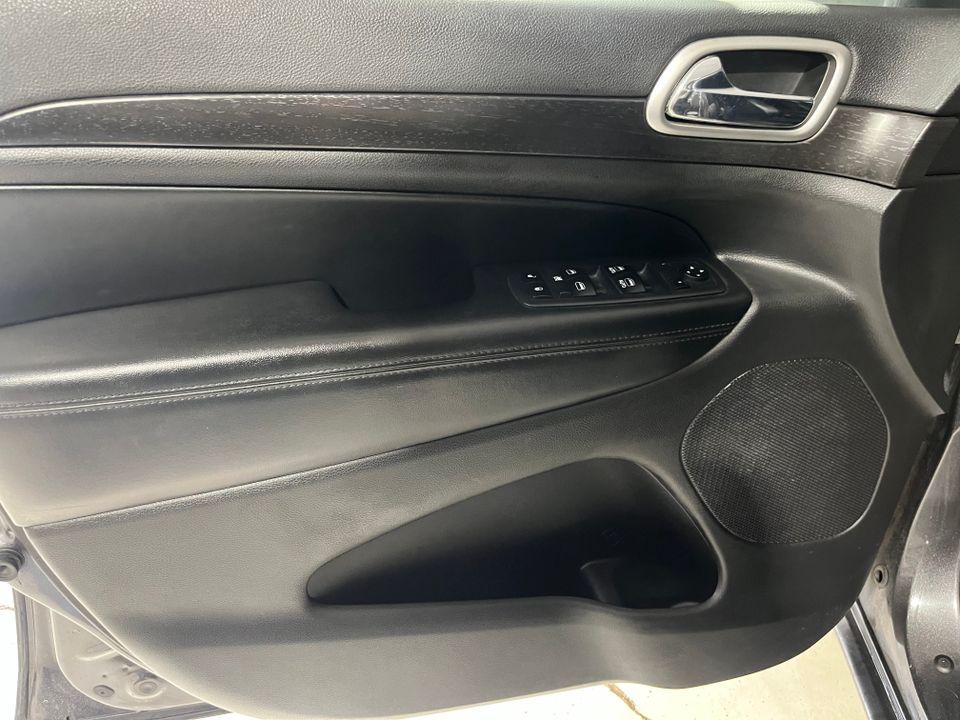 Jeep Grand Cherokee 2018 - Image 10