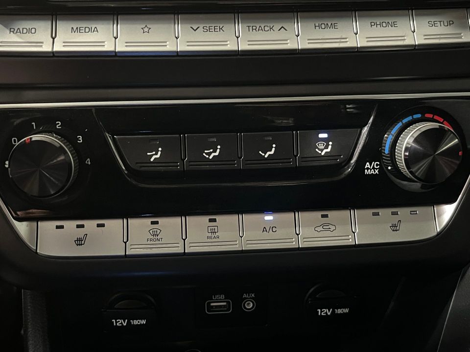 Hyundai Sonata 2019 - Image 27