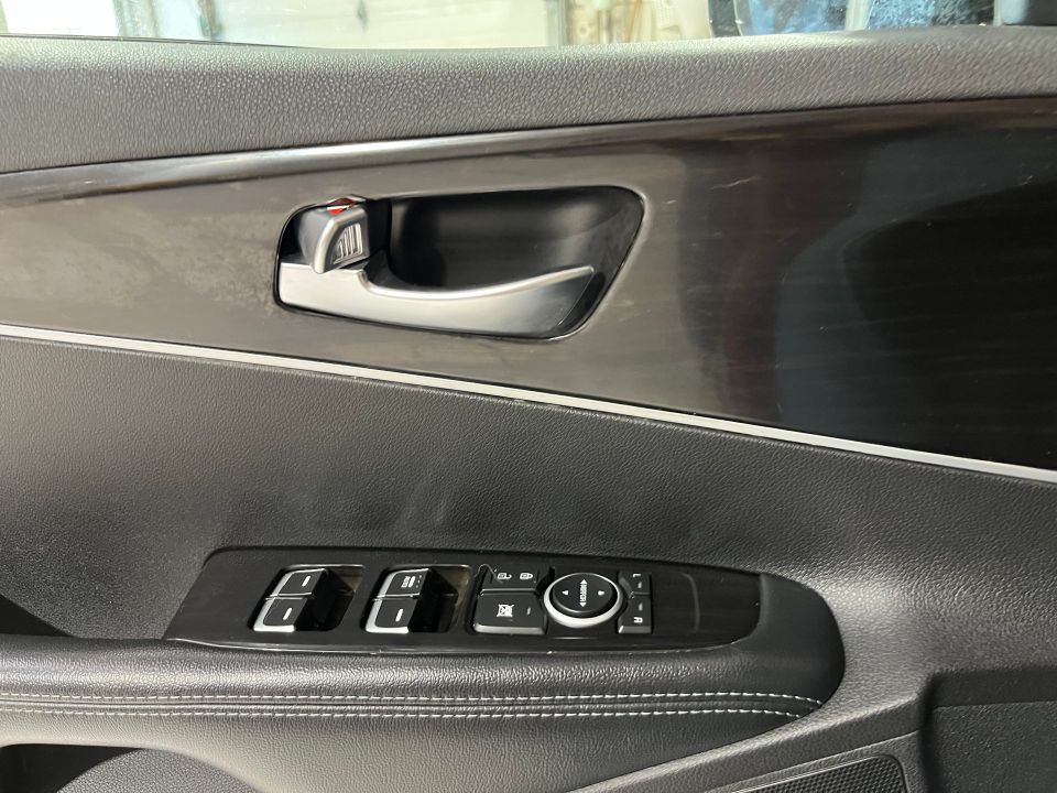 Kia Sorento 2019 - Image 19