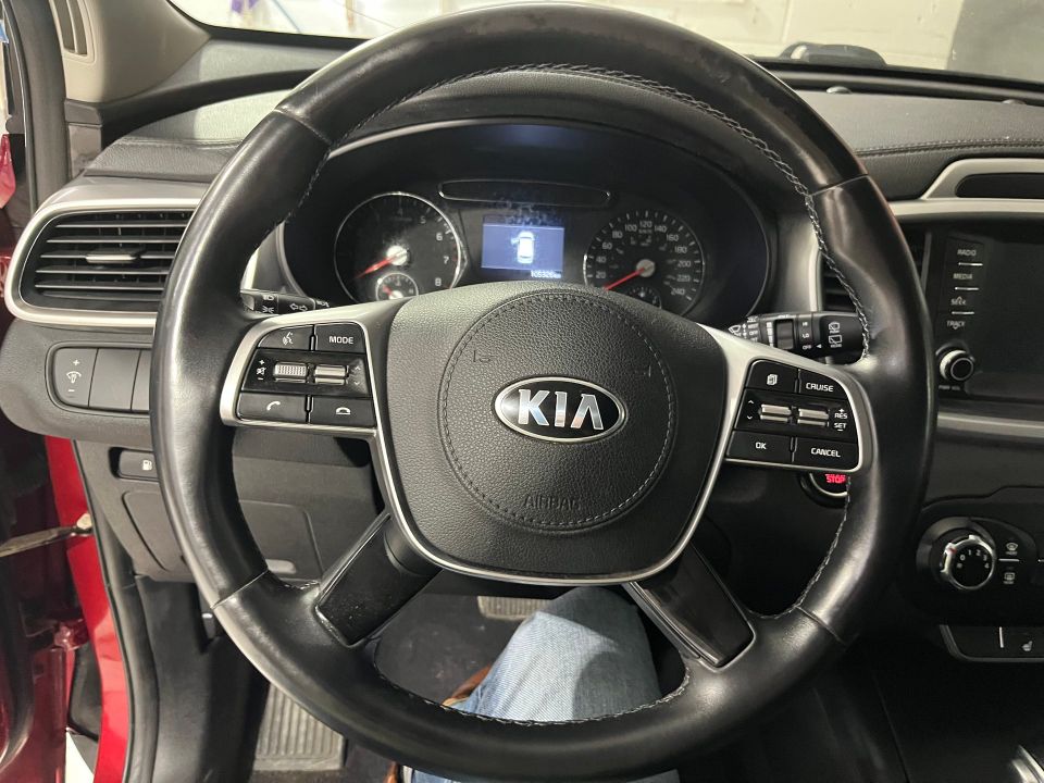 Kia Sorento 2019 - Image 12