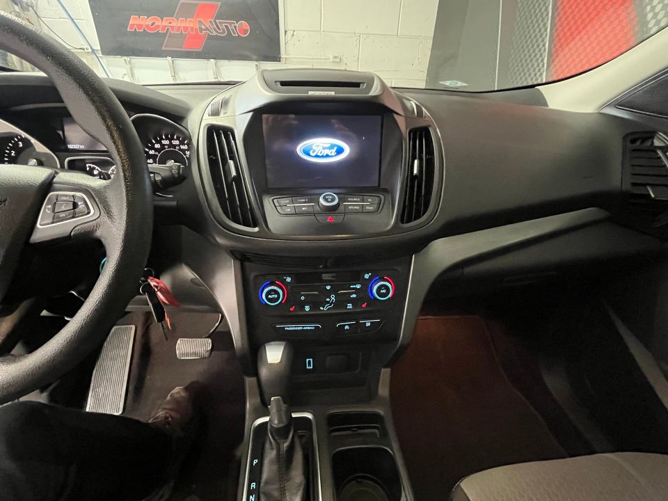 Ford Escape 2017 - Image 17