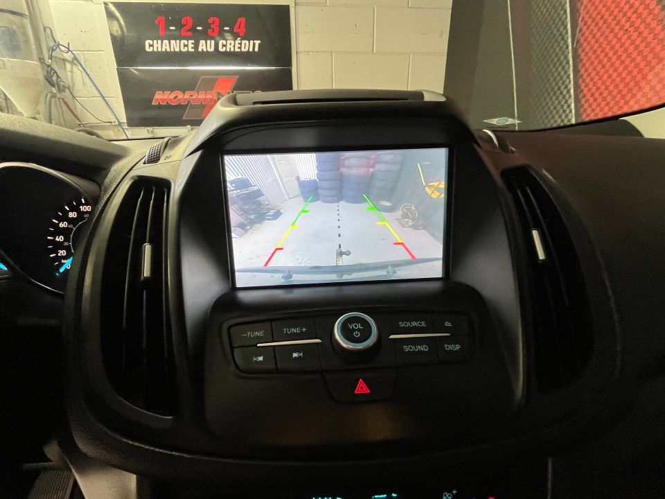 Ford Escape 2017 - Image 18