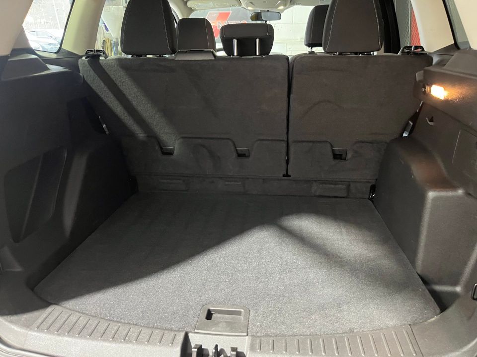 Ford Escape 2017 - Image 12