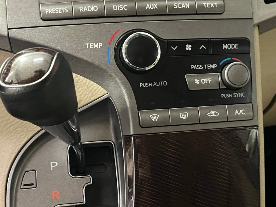 Toyota Venza 2012 - Image 23