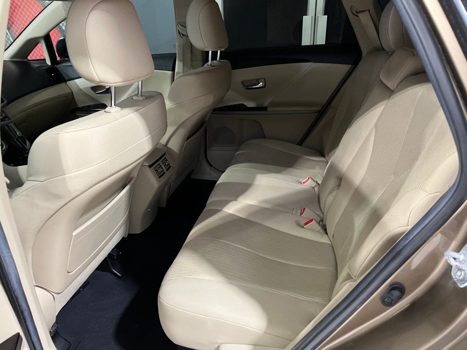 Toyota Venza 2012 - Image 14