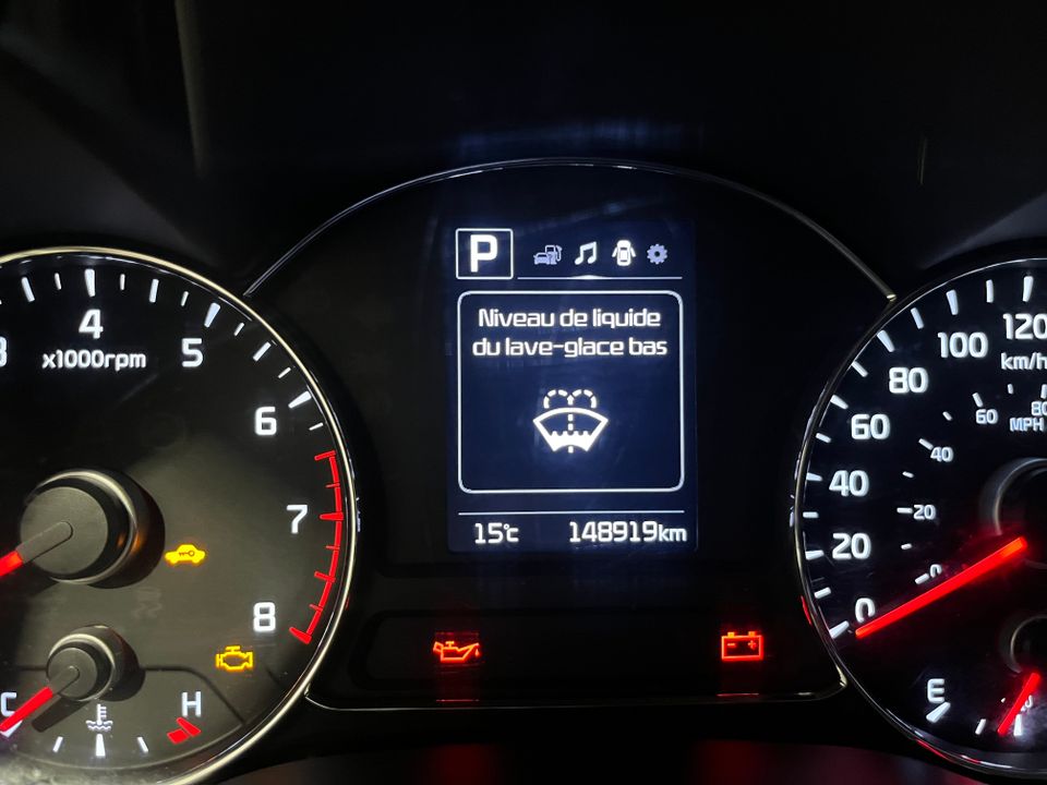 Kia Forte 2018 - Image 17