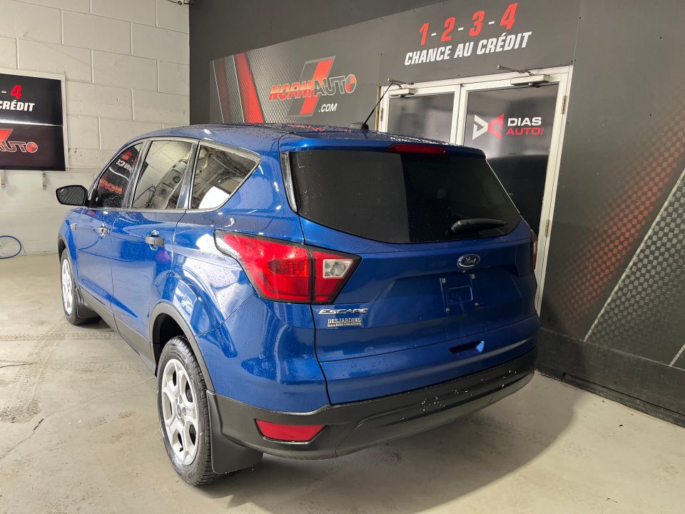 Ford Escape 2019 - Image 4